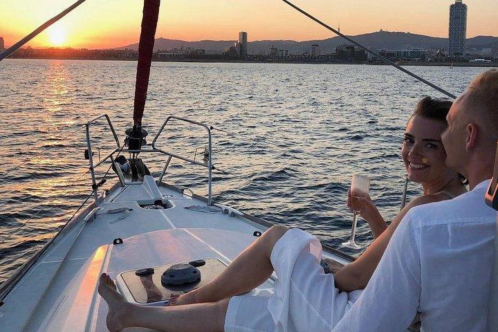 Private Sunset Sailing in Barcelona: Experience Unforgettable Coastal Views with Refreshments